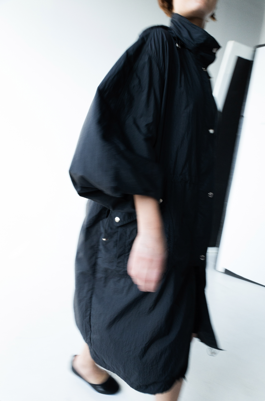 Long Waterproof Hood Jacket With Silver Buttons - Black