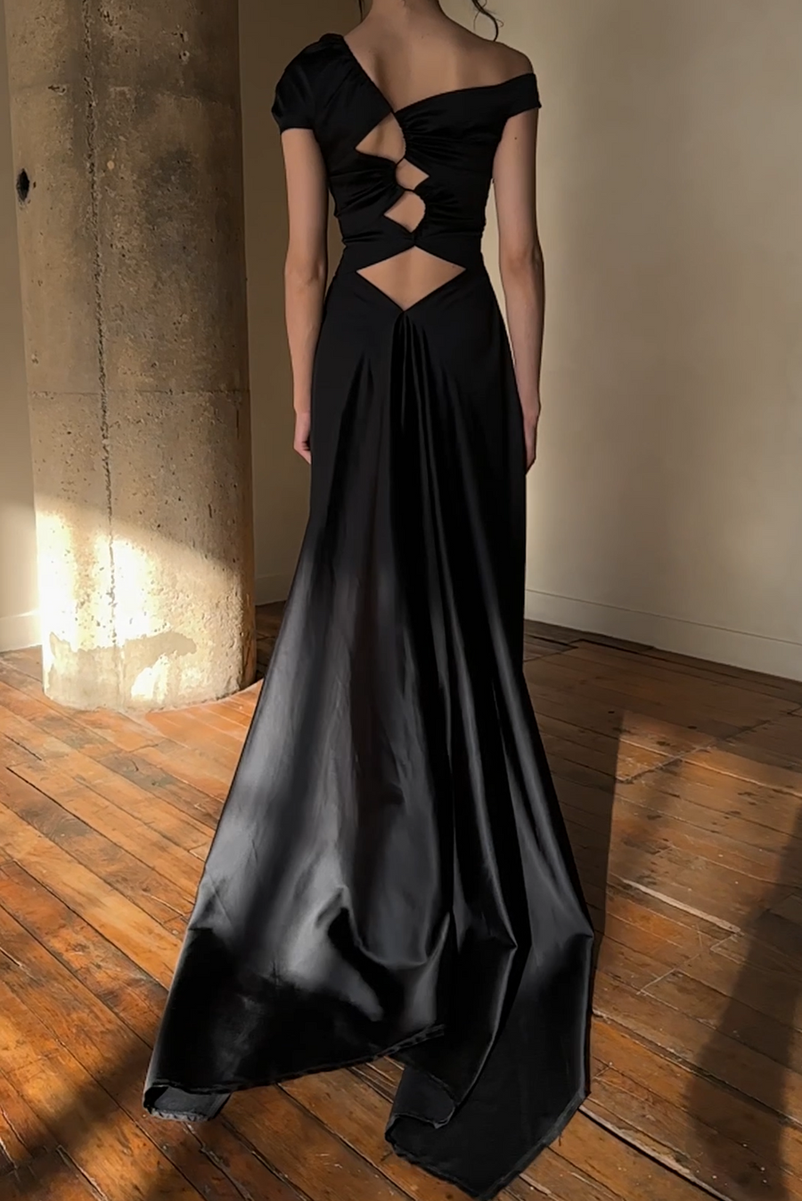 Sid Neigum - Inverse Tension Cutout Gown - Black