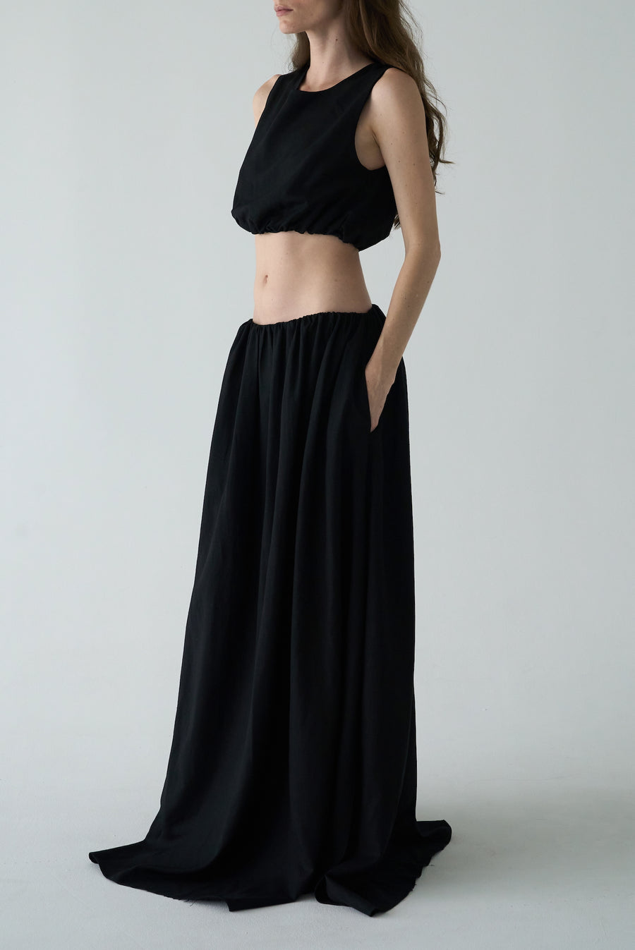 Gathered Hem Crop Top - Black