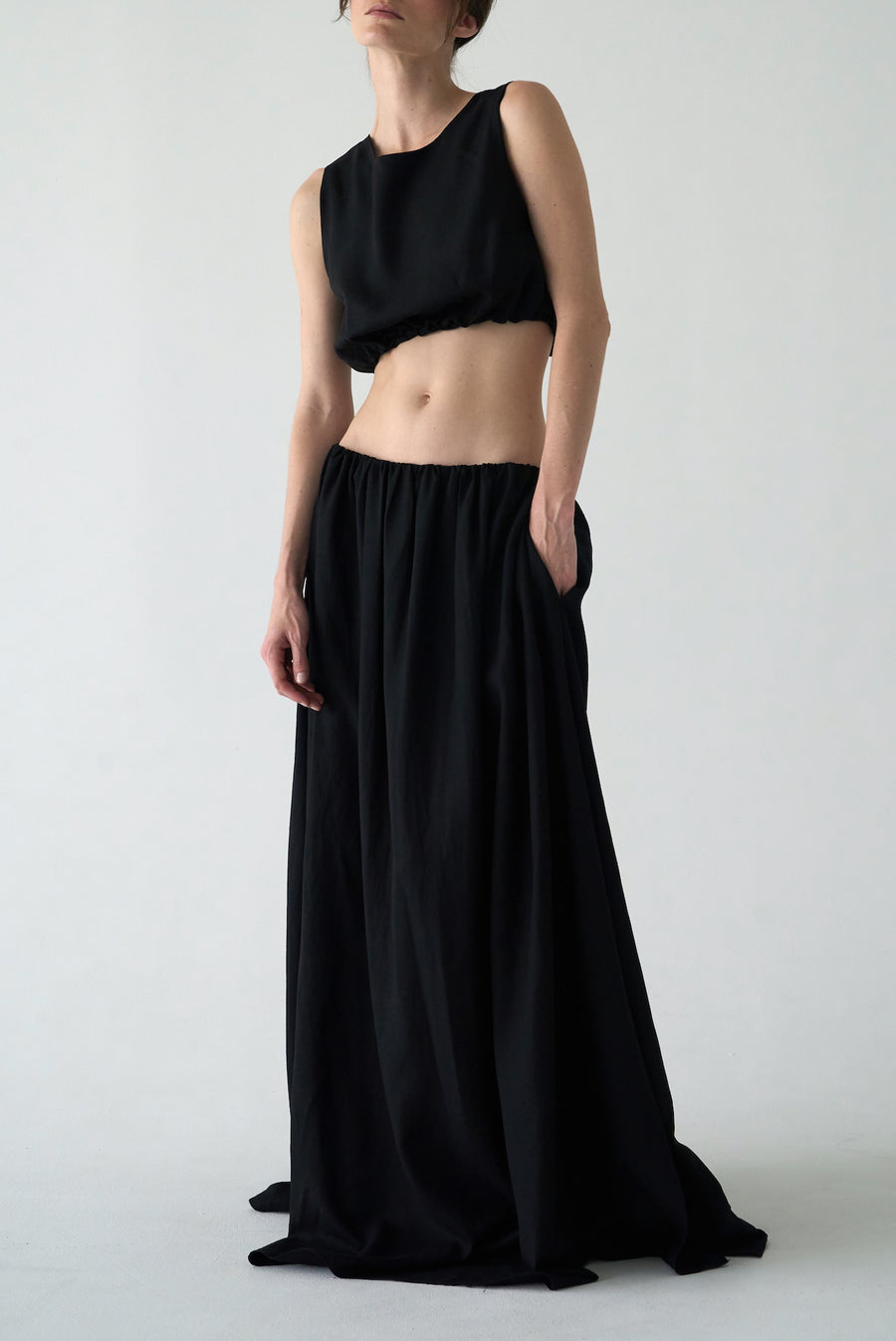 Gathered Hem Crop Top - Black