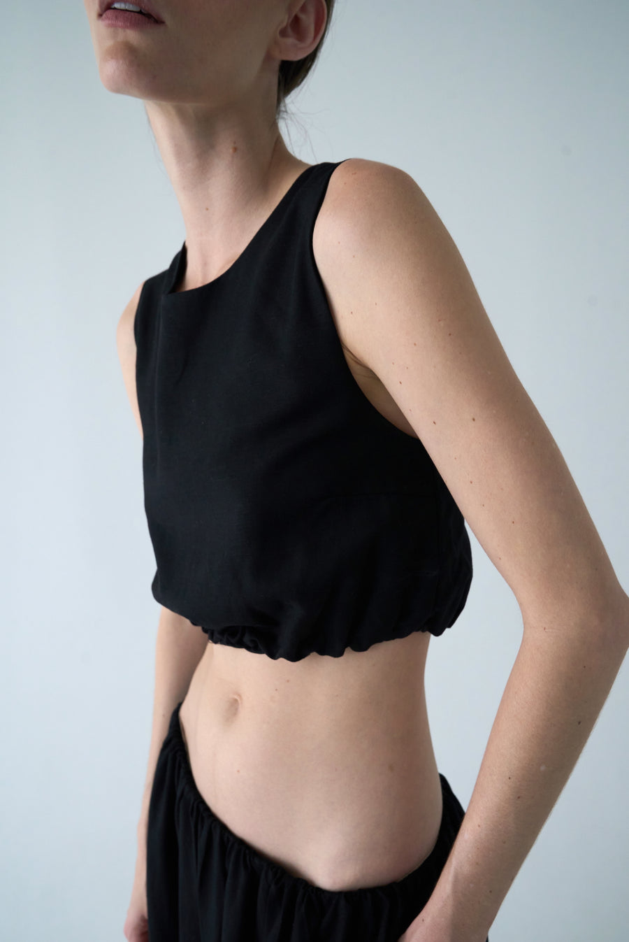 Gathered Hem Crop Top - Black
