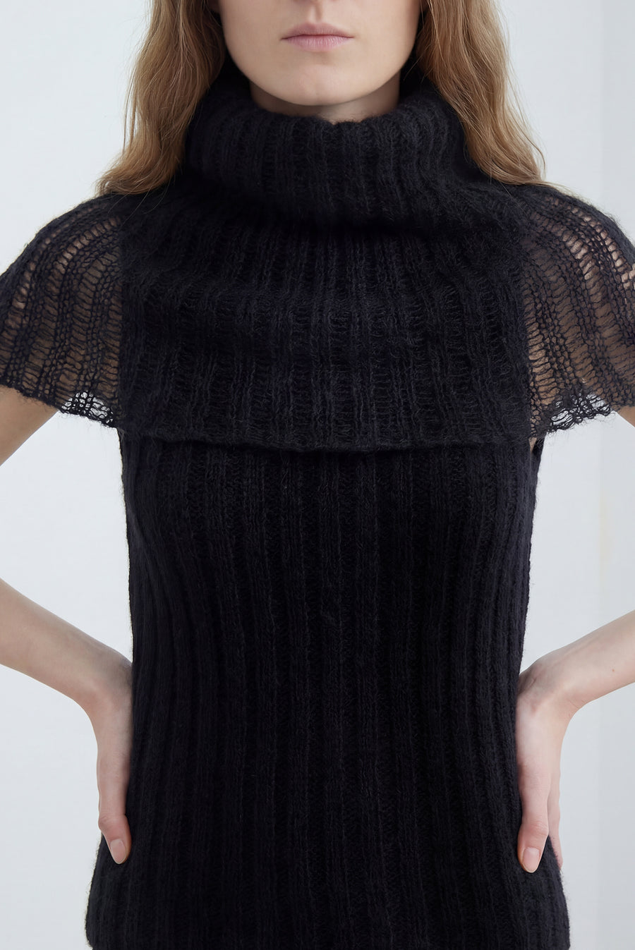 Alpaca Neckwarmer Top - Black