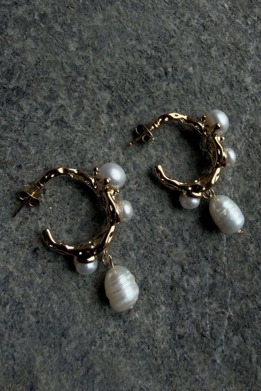 Pearl Branch Hoop Earrings – Gold