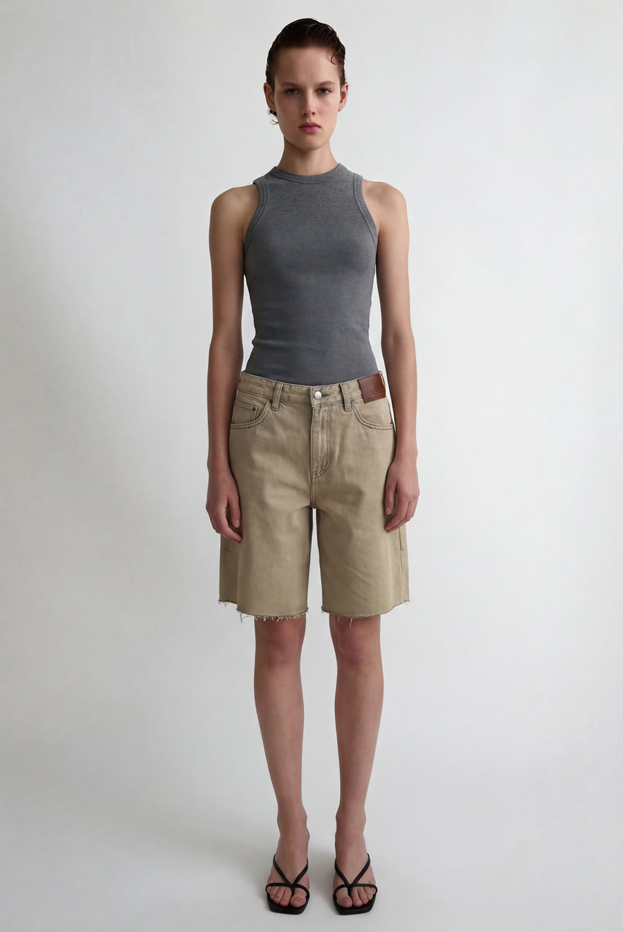 Fading Jorts - Brown