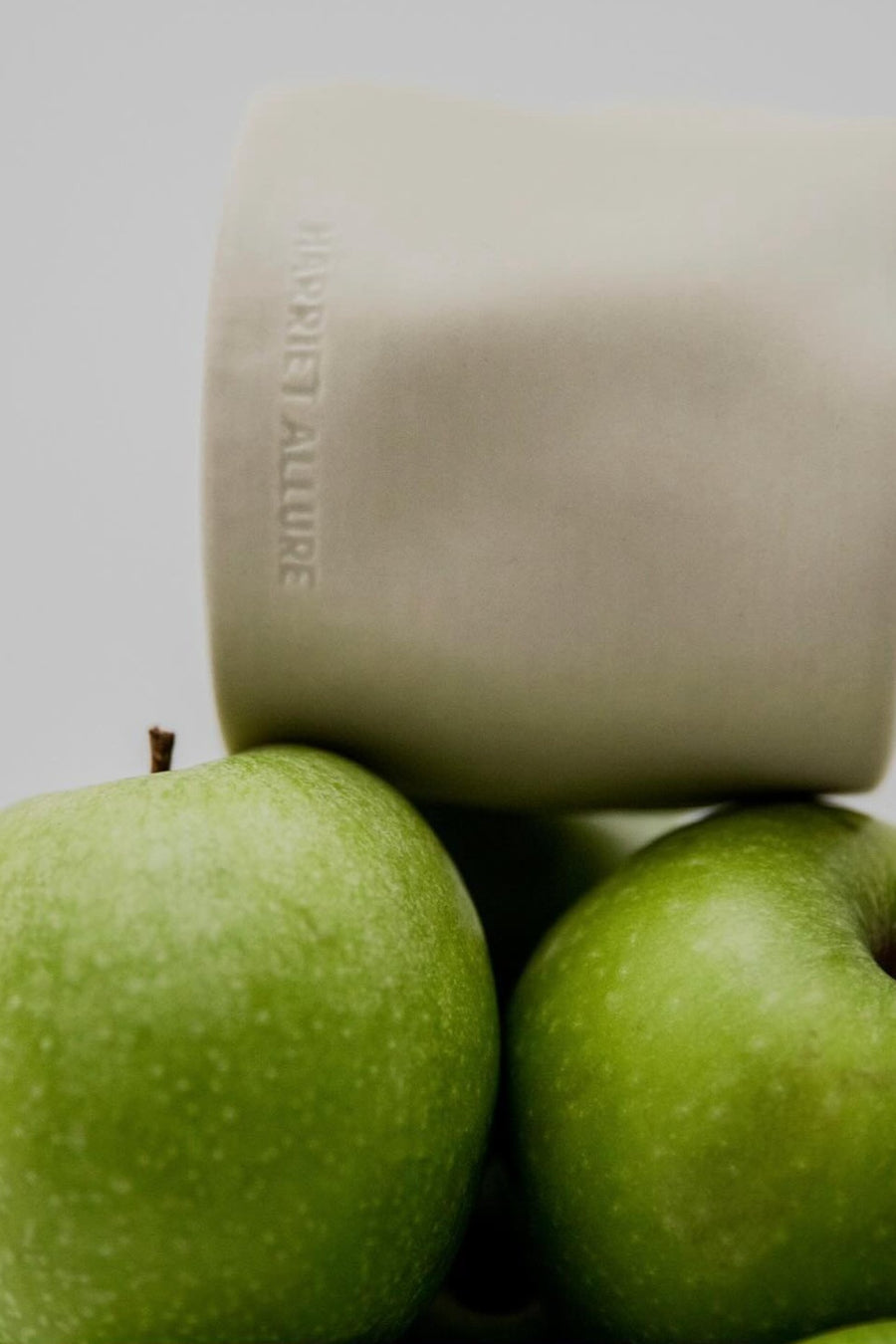 Harriet Allure - Ama Ceramic Soy Candle