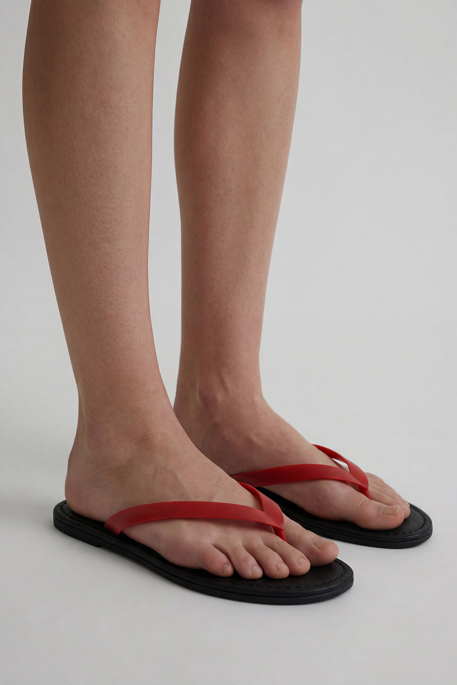 Minimalist Leather Contrast Flip Flop - Red