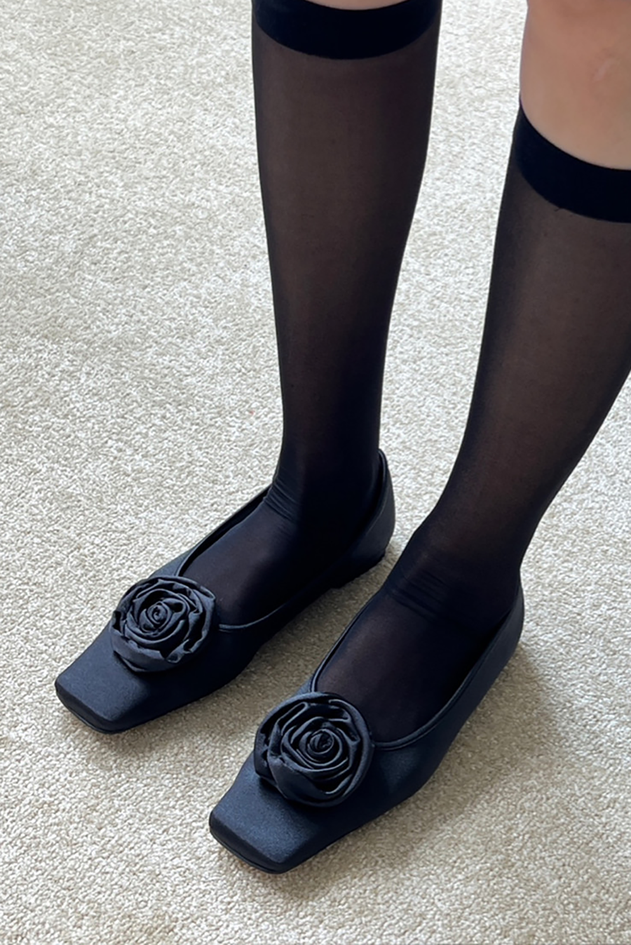 Rose Square Toe Flats - Black