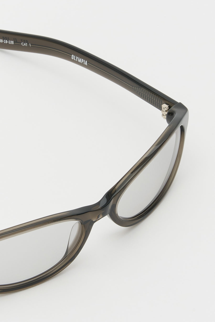 Flatlist - Olympia Sunglasses - Crystal Warm Grey