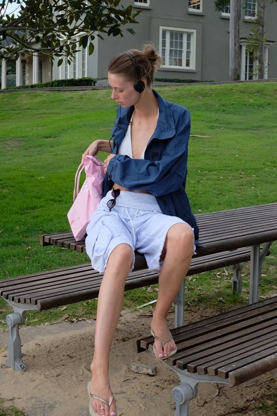 French Terry Low-Rise Cargo Shorts - Gray