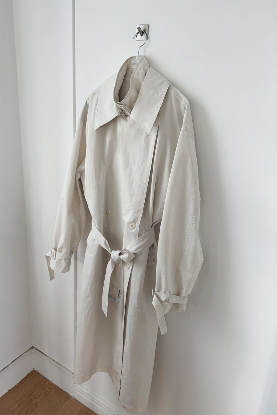 Lightweight Drop Shoulder Trench Coat - Off-White