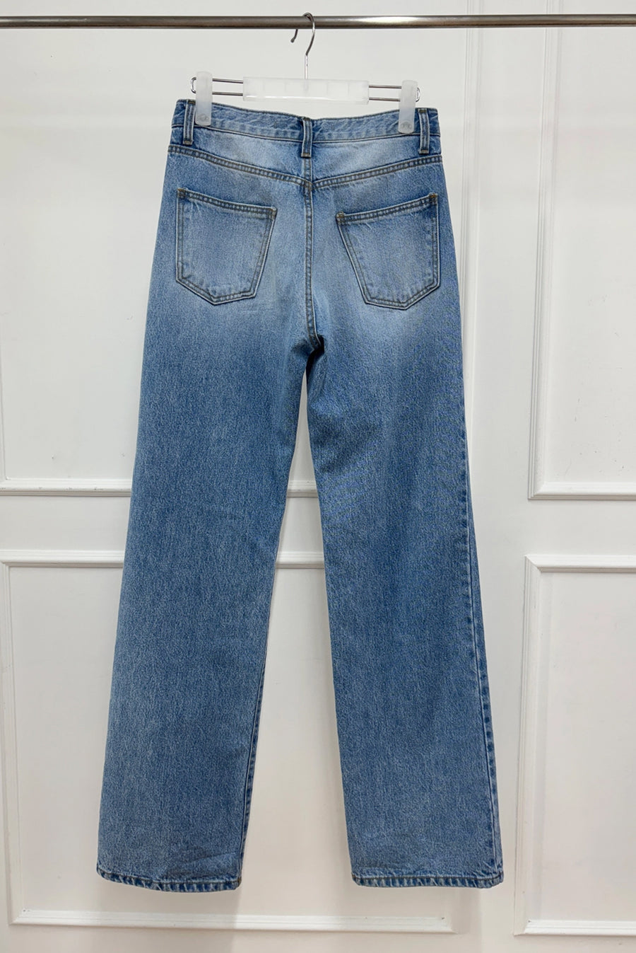 Mid-Rise Straight Jeans - Blue
