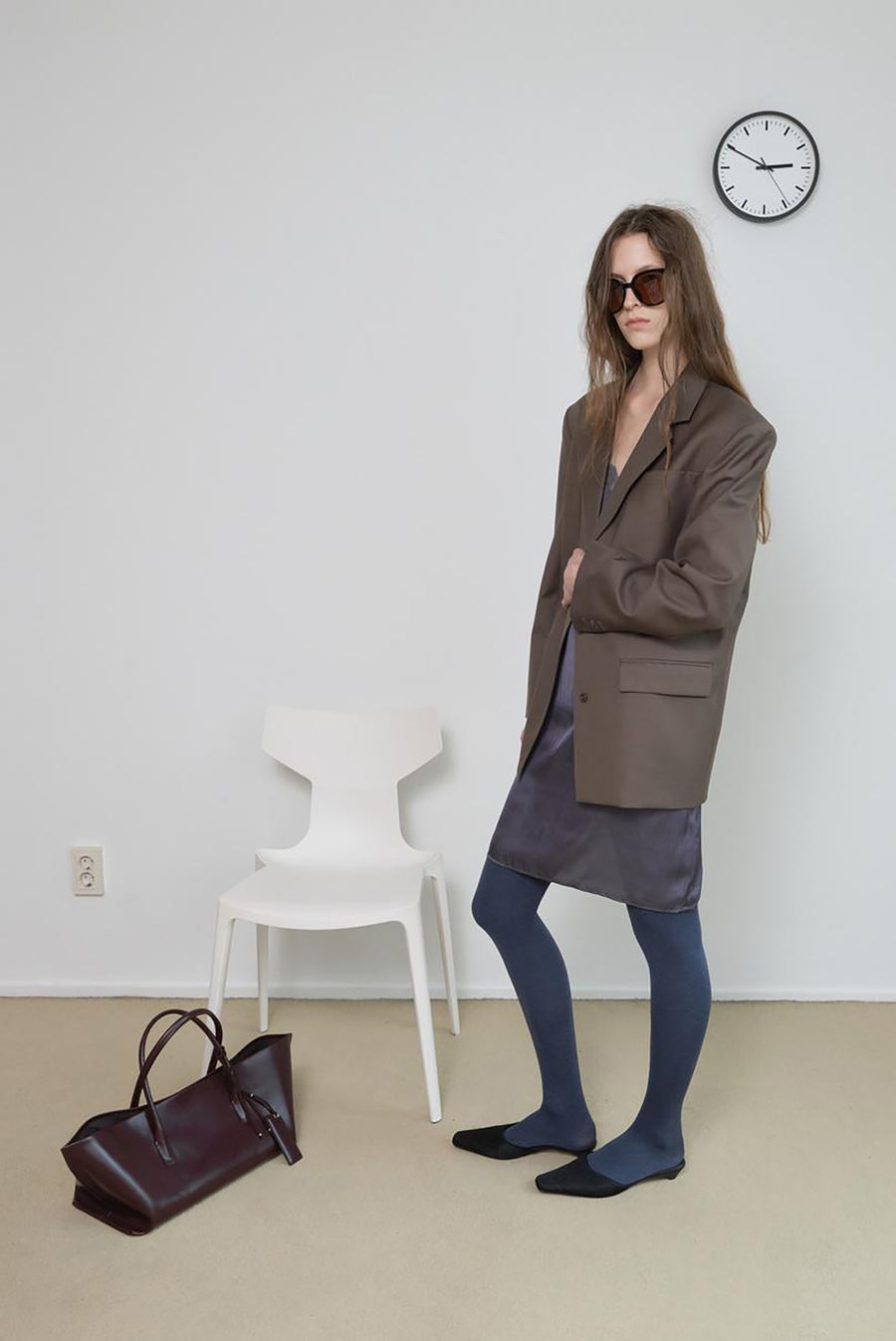 Minimalist Carryall Tote Bag - Burgundy