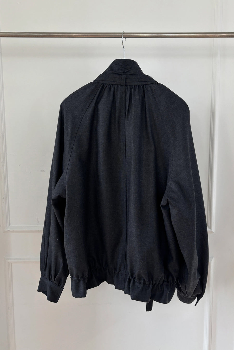 High-Collar Bomber Jacket Gathered Hem - Black