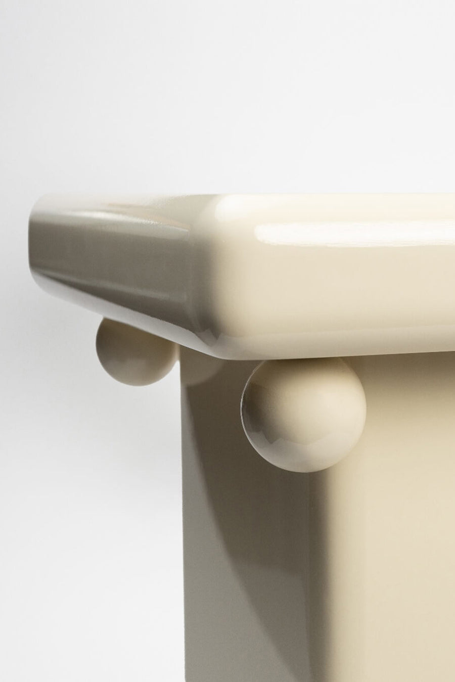 Studio Vraco - Stool - Cream