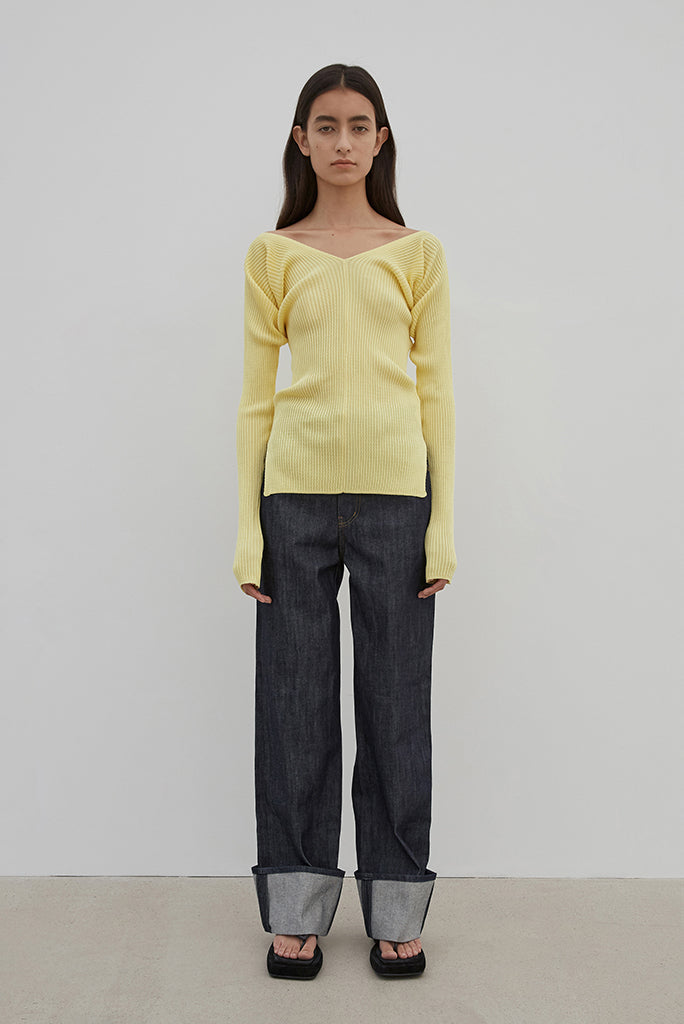 Low Classic - V-Neck Rib Knit - Lemon
