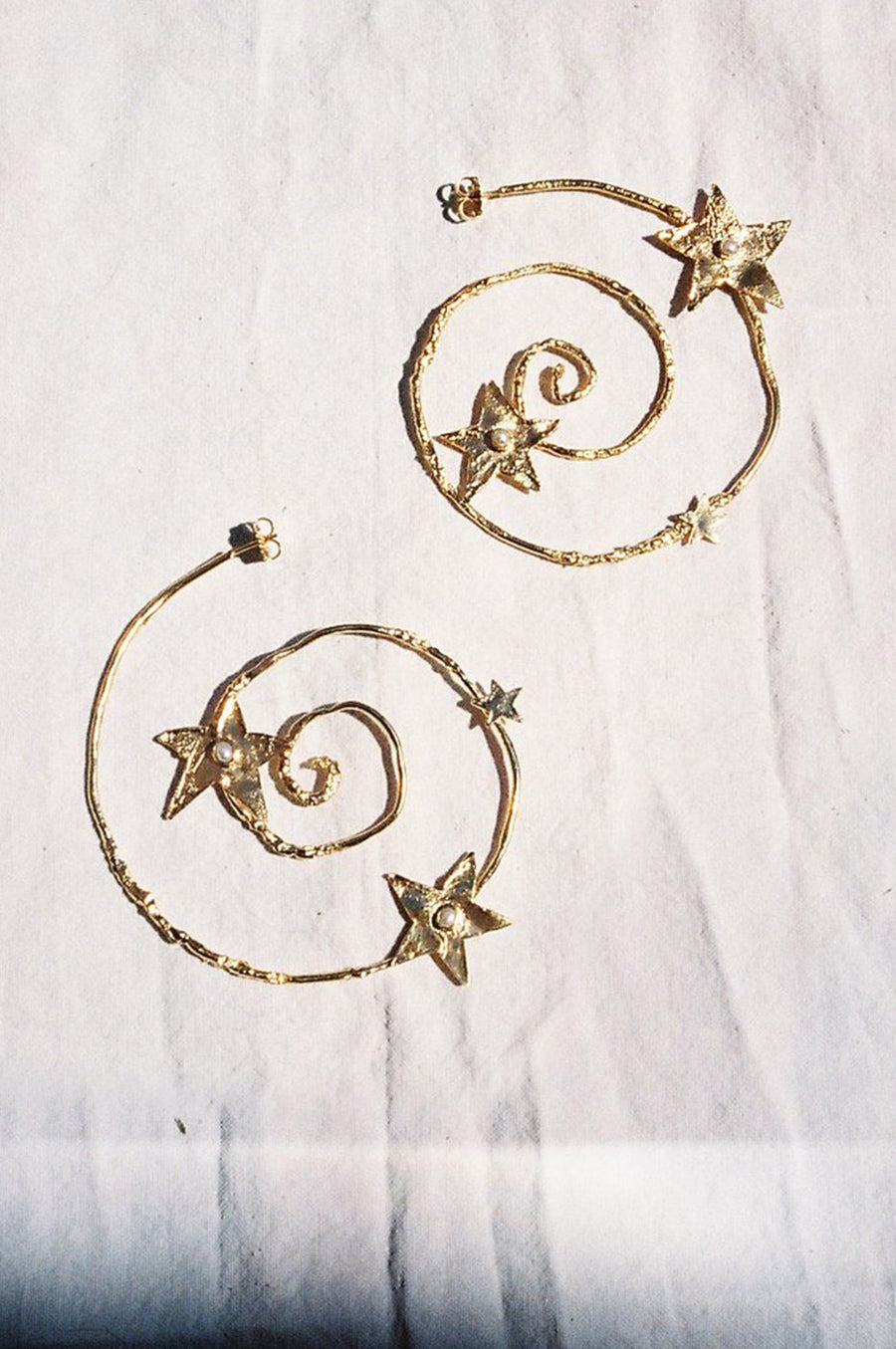 Beatriz Jardinha - Celine Hoops Earrings Gold