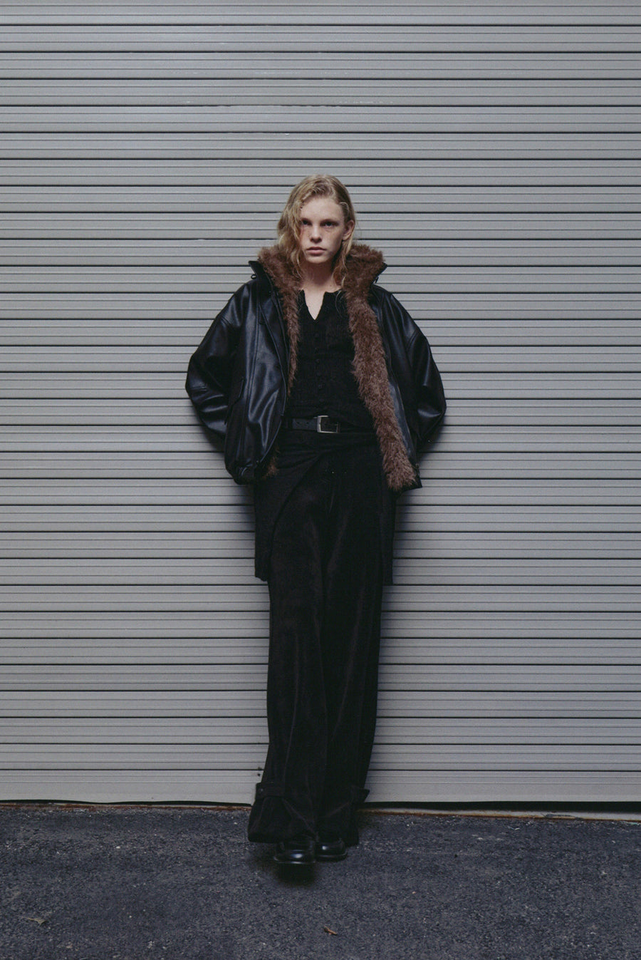Cord Ankle Button Pants - Black