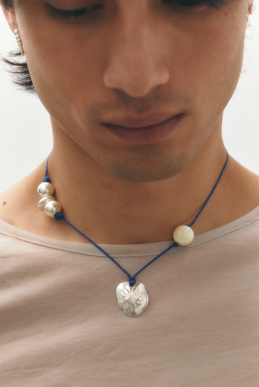 Simuero - 8PM Necklace - Silver / Blue