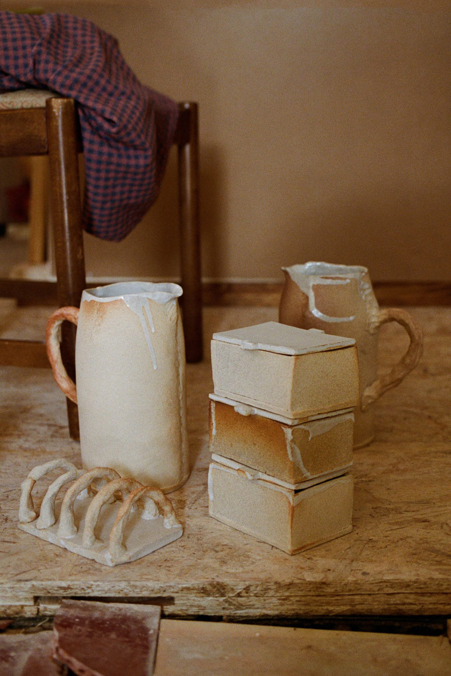 Estudio Vernis -  Jerra Pitcher