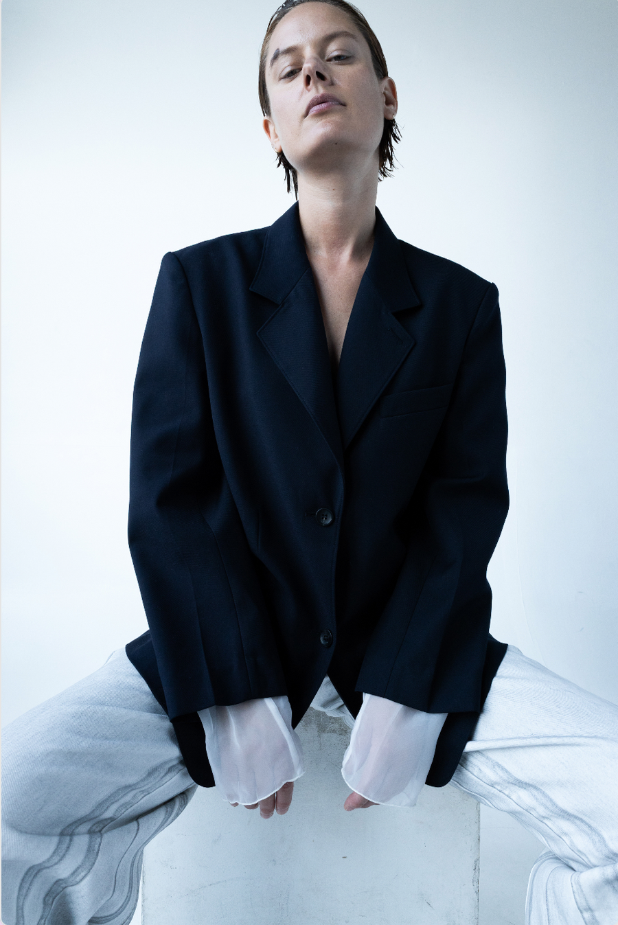 Structured Sheer Cuff Blazer - Navy