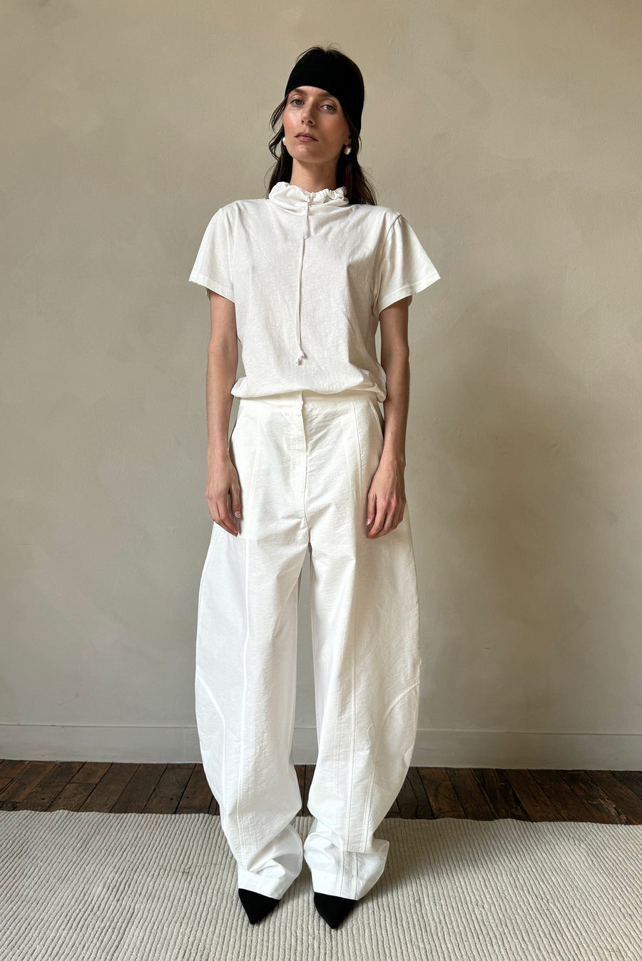Lightweight Barrel Trousers - White