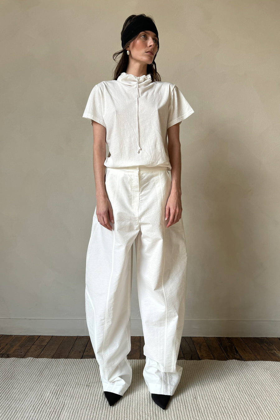 Lightweight Barrel Trousers - White