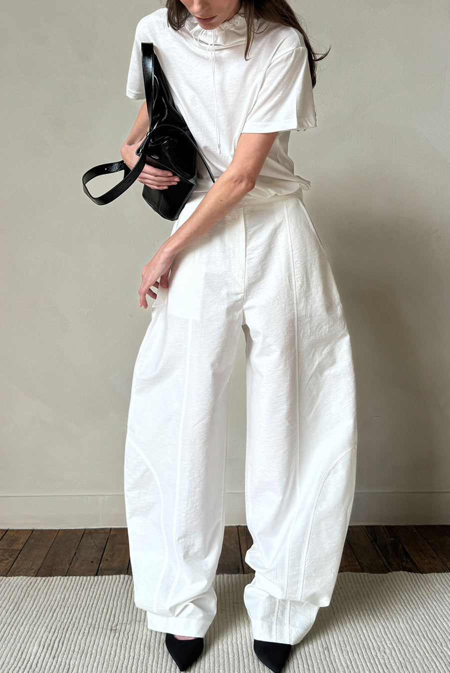 Lightweight Barrel Trousers - White