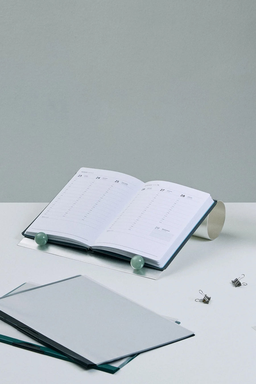 Natalia Criado - iPad Holder