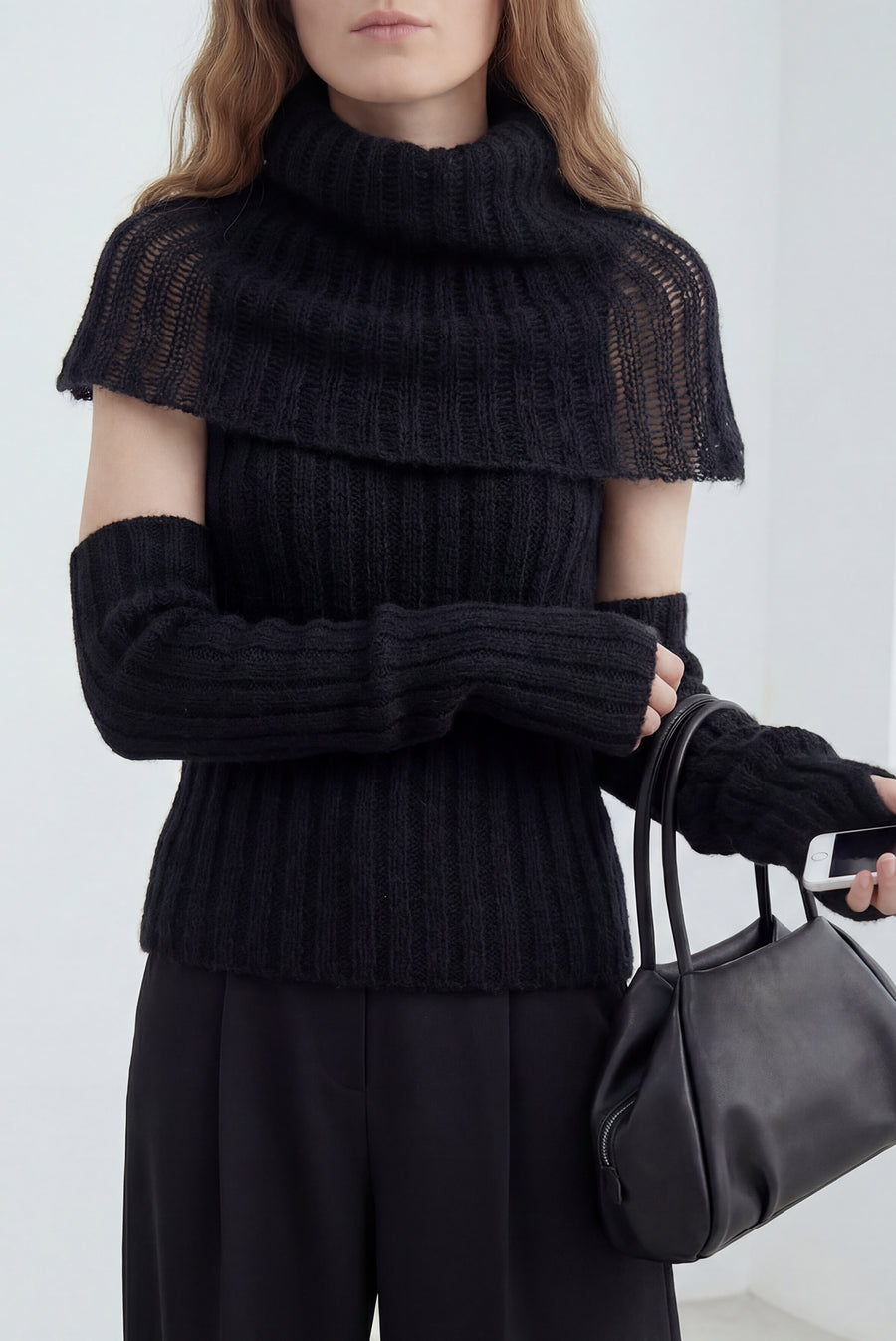 Alpaca Neckwarmer Top - Black