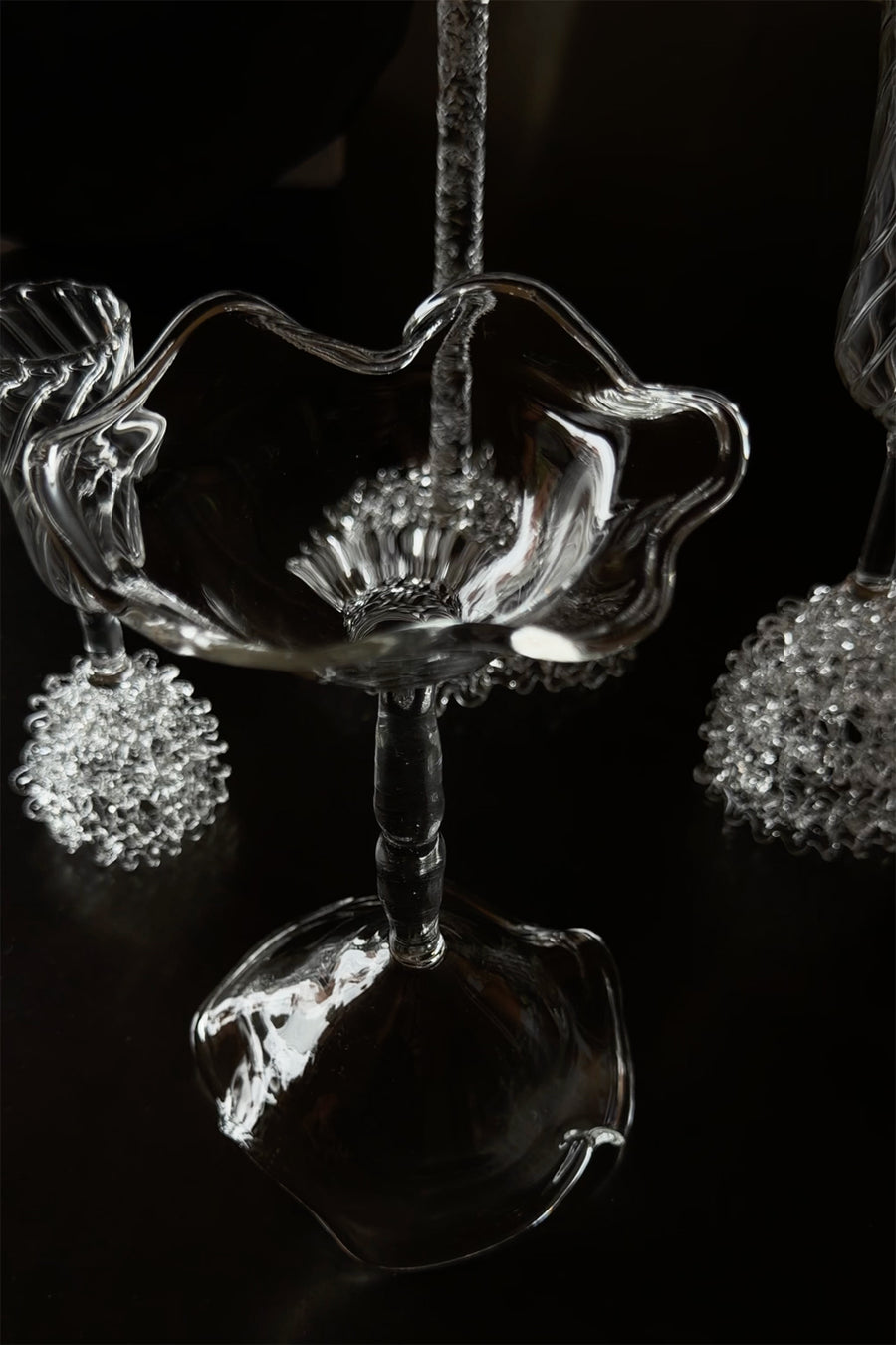 Proyecto Hebra - Handmade Inverse Ruffle Hem Glass