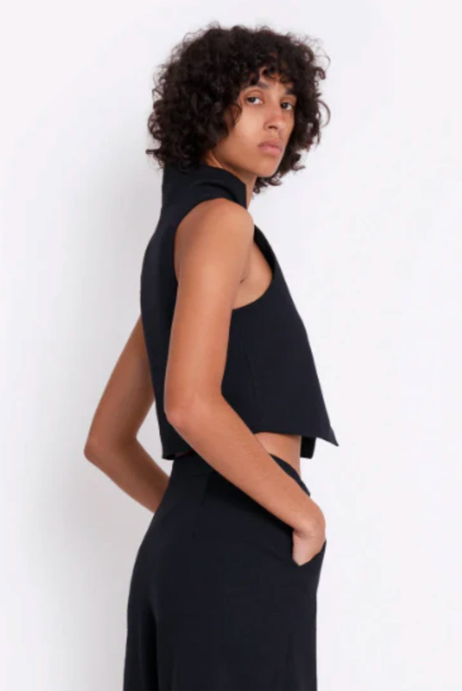Costaiia - Simon Vest - Black