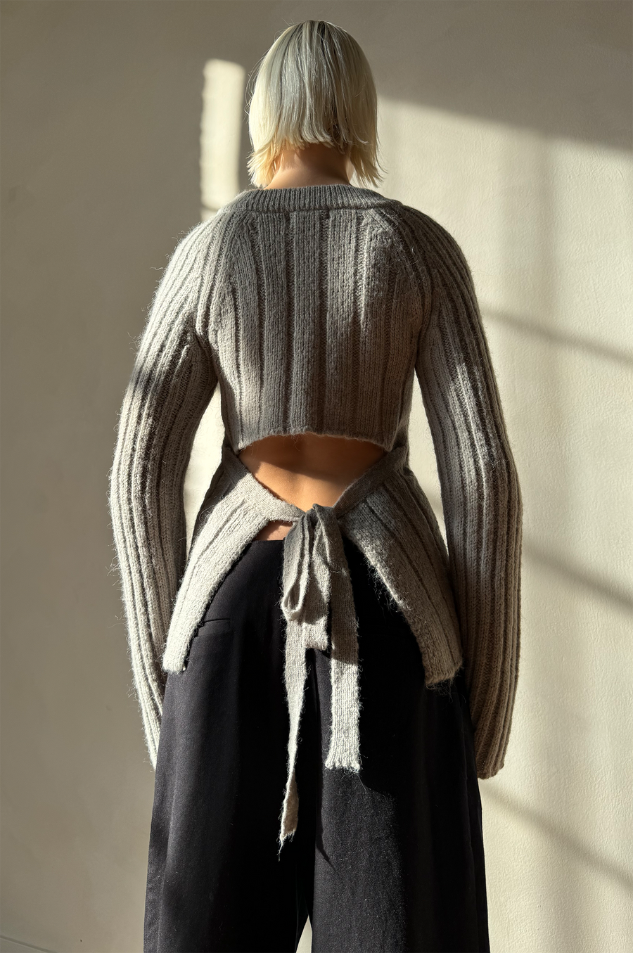 Rib Knit Back Cutout Sweater - Gray