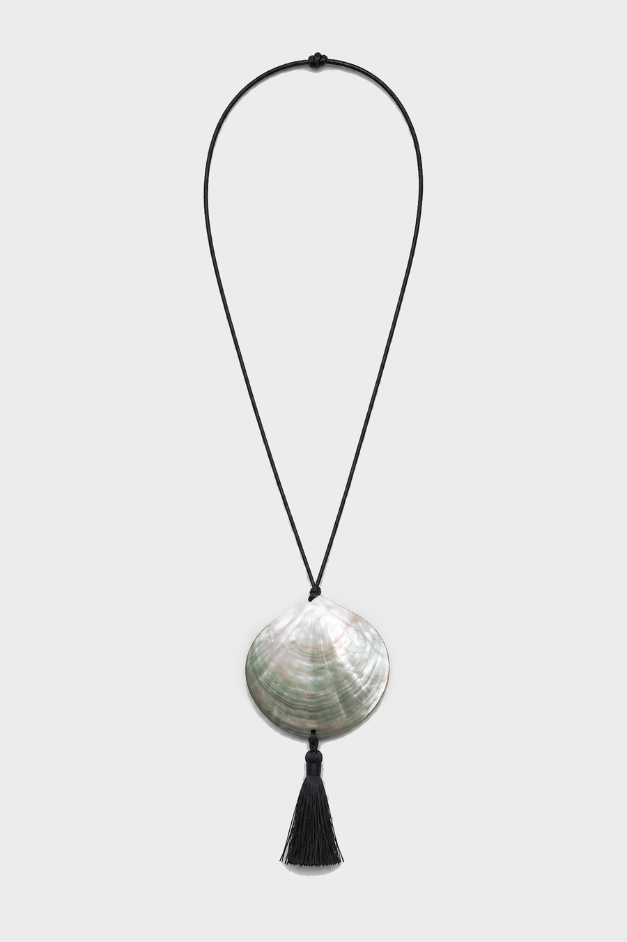 Shell Tassel Pendant Necklace