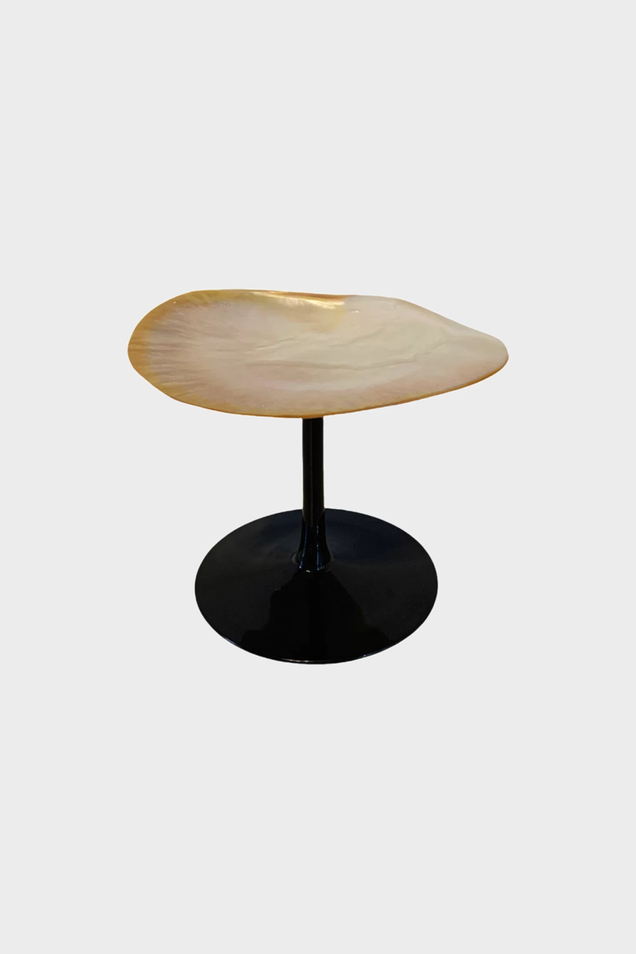 Natural Shell Stemmed Cup – Yellow & Black