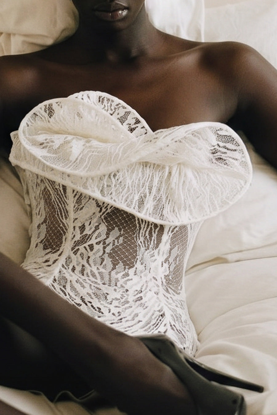 Lace Sculpt Bustier Top - White