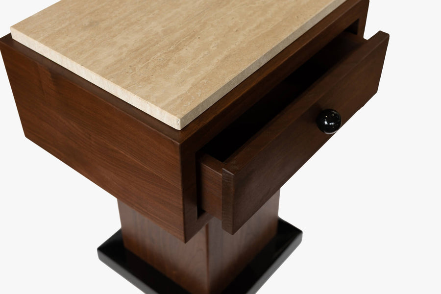 Studio Vraco - The Nightstand