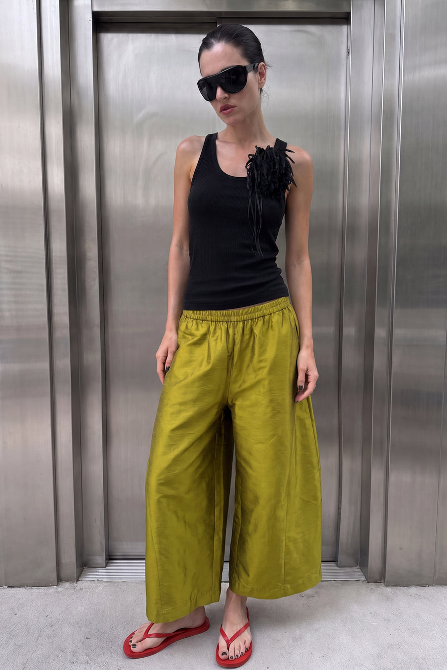 Taffeta Balloon-Leg Cropped Trouser – Chartreuse