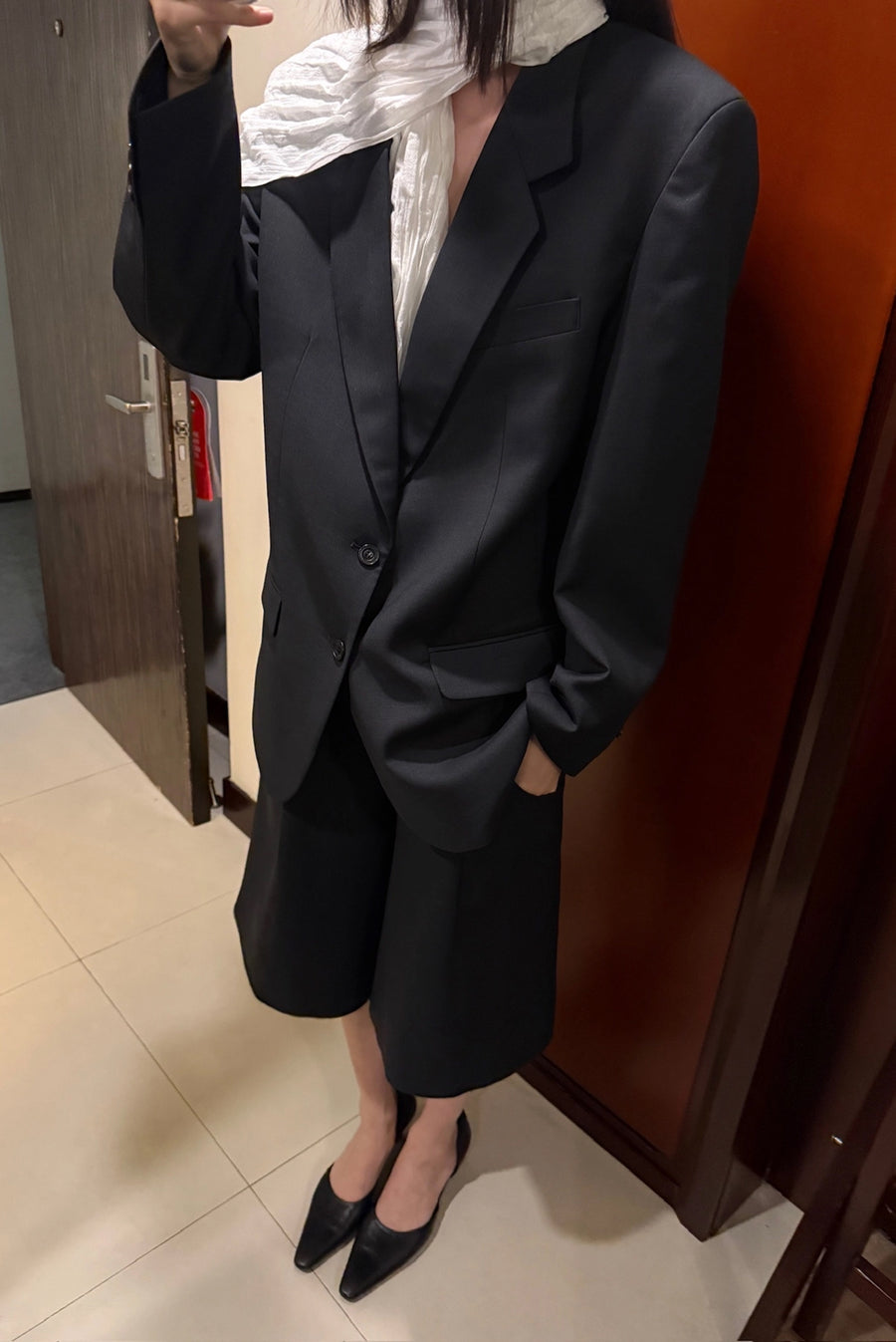 Tailored Wool Single-Breasted Jacket - Charcoal