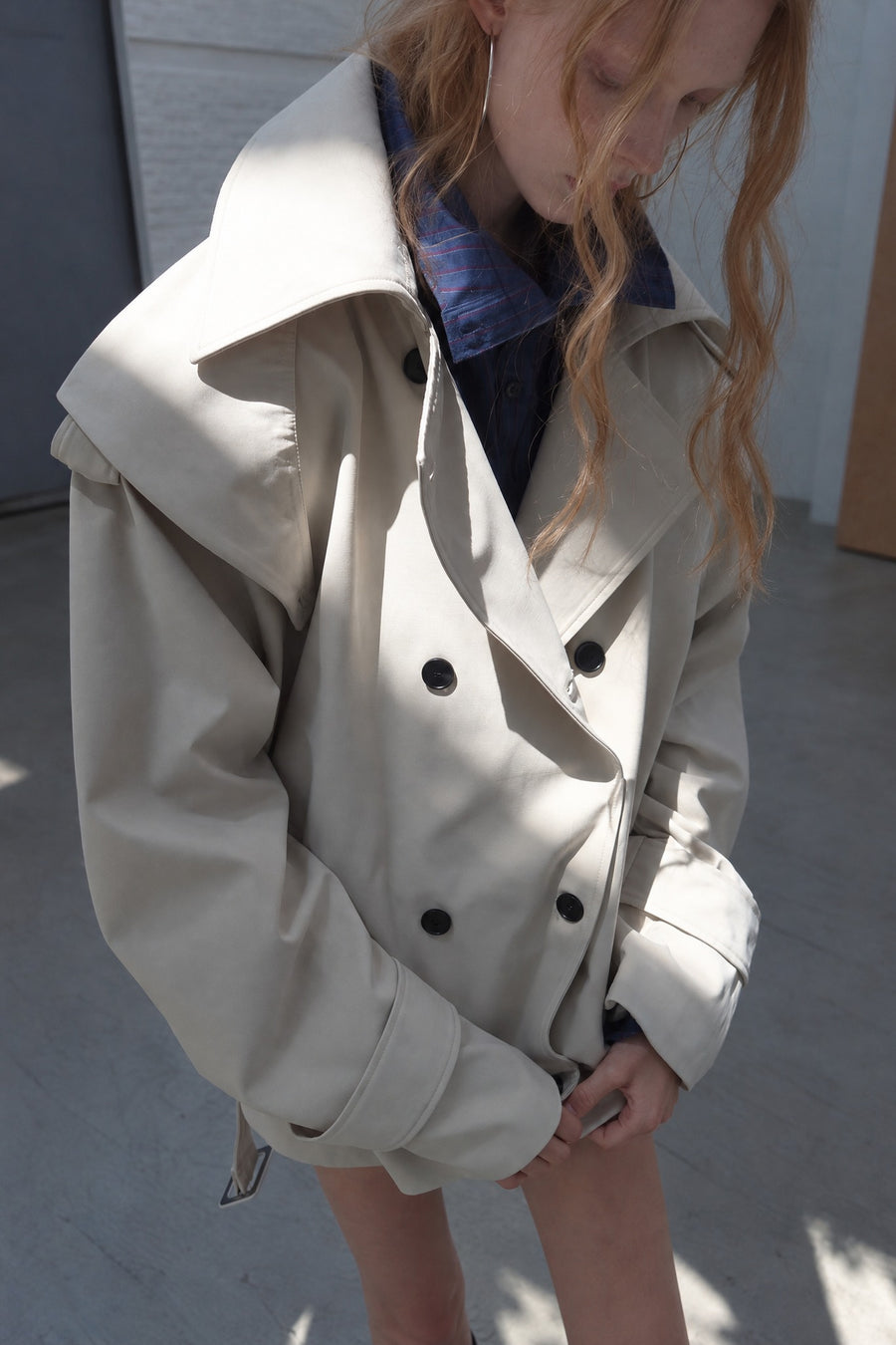 Oversized Double-Breasted Short Trench Jacket with Wide Collar