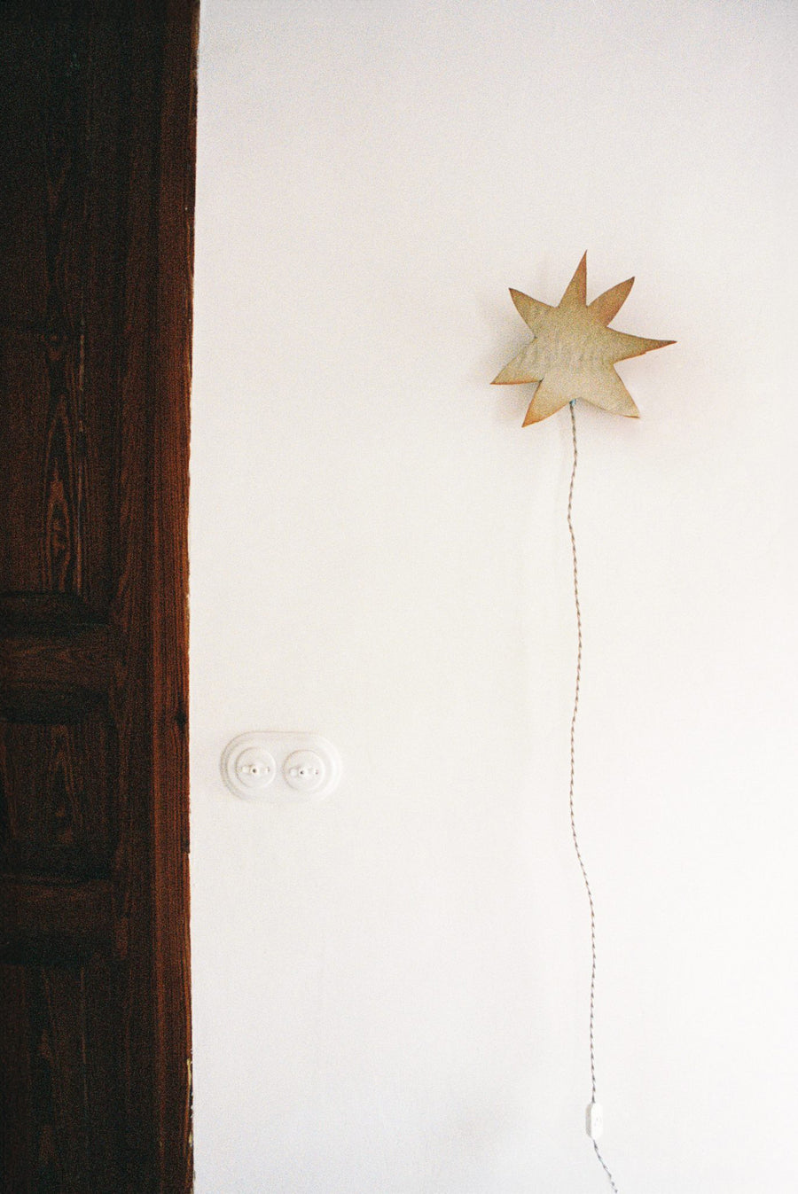 Estudio Vernis -  Estrela Lamp
