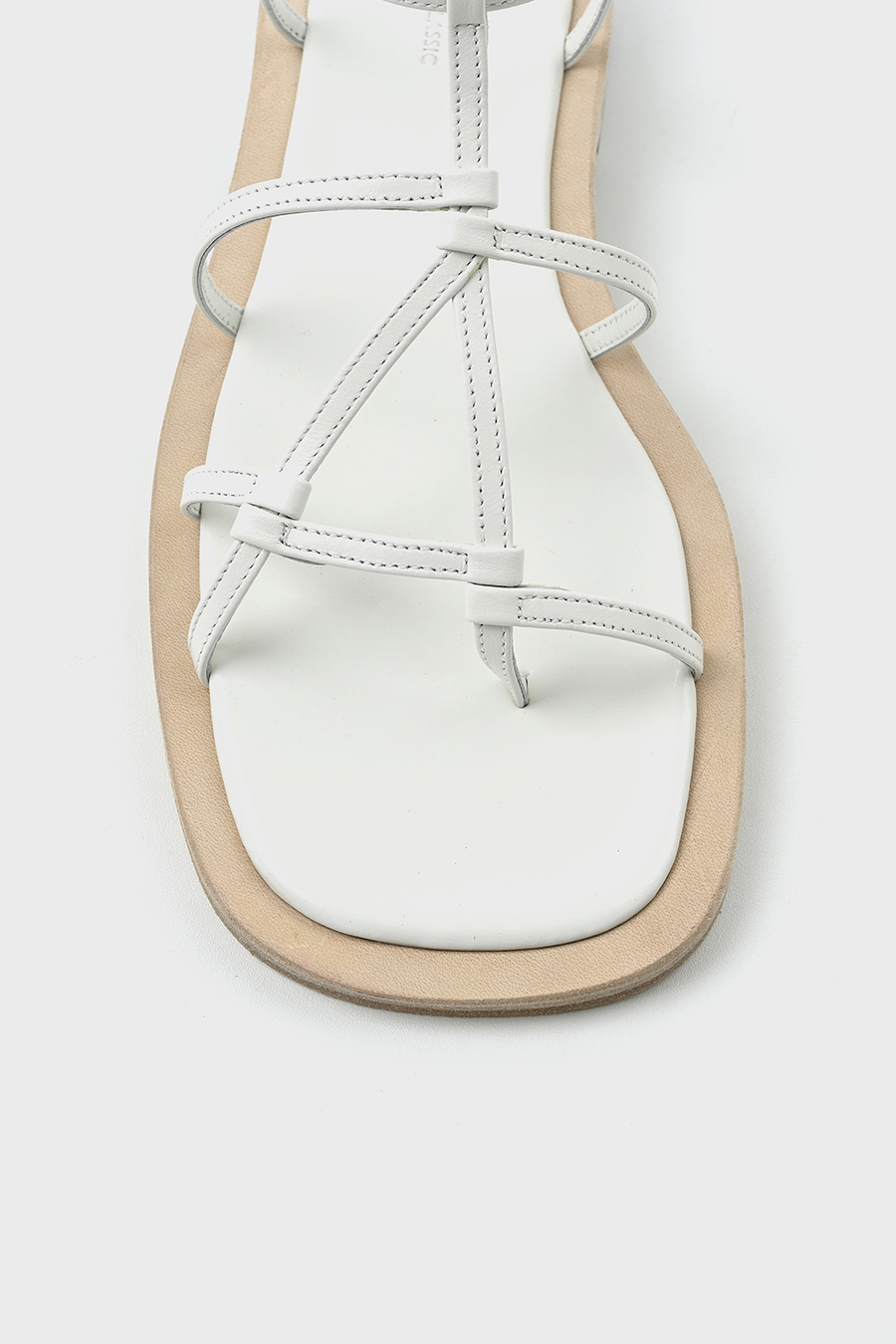 Low Classic - Middle Strap Sandals - White